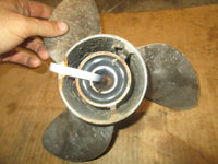 Load image into Gallery viewer, Evinrude 70hp 2 stroke outboard stainless prop (389510) 13 x19
