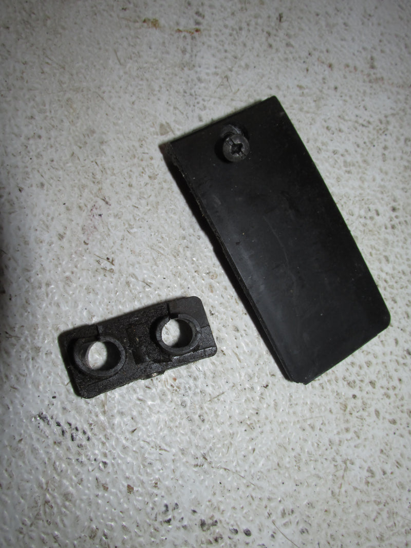 Johnson 150hp 60 Degree 2 Stroke Outboard Throttle/Shifter cable cover