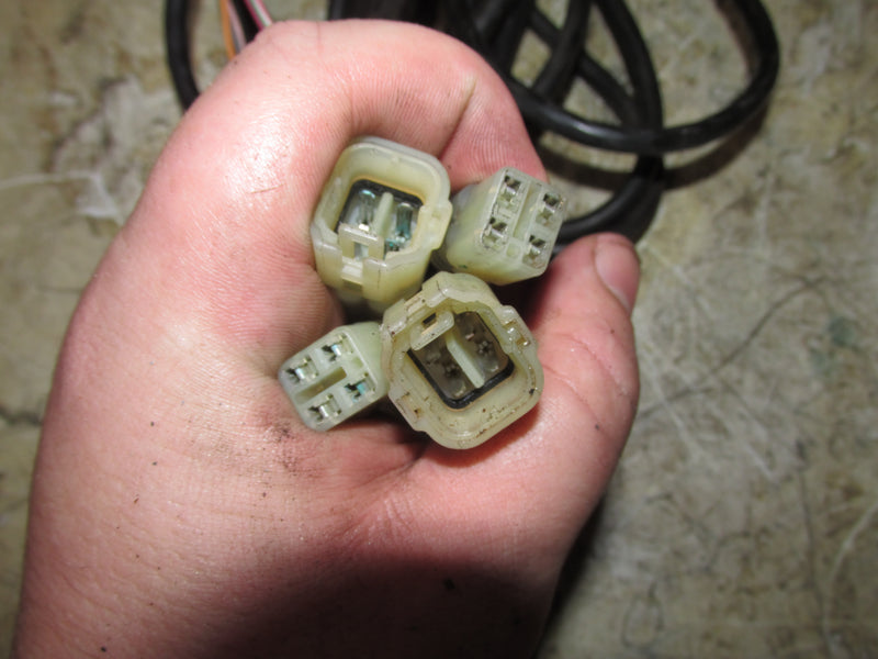Yamaha 60hp 2 Stroke Outboard 8 Wire Trim and Oil Level Sender Harness