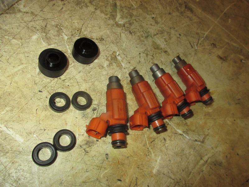 Suzuki DF115 115hp outboard Fuel Injector Set 15710-65D00