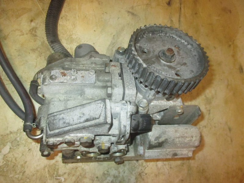 Yamaha 200hp HPDI 2 Stroke Outboard Fuel Injection Pump (68F-13910-00)