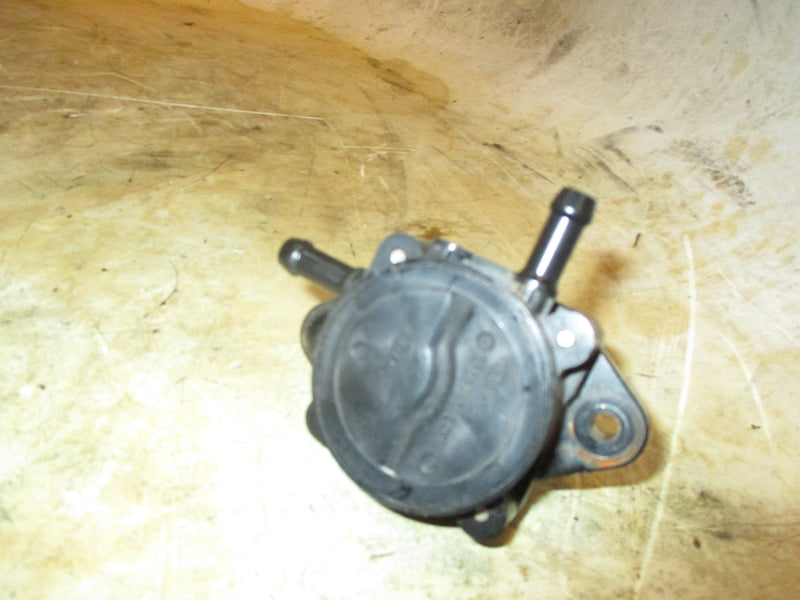 Suzuki DF115 115hp outboard Fuel Pump 15100-90J10
