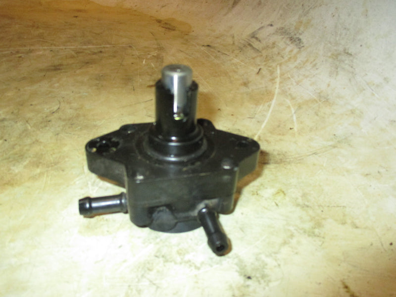 Suzuki DF115 115hp outboard Fuel Pump 15100-90J10
