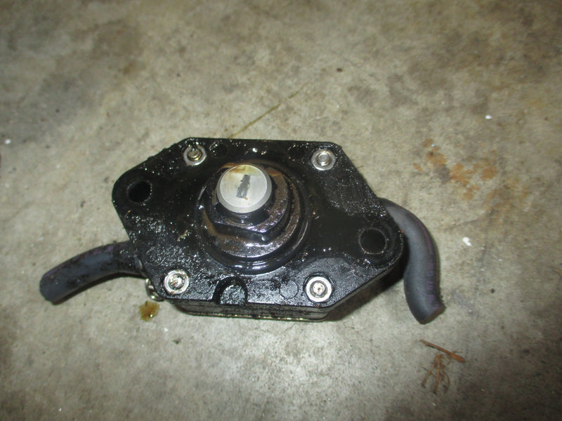 Yamaha 4hp 4 stroke outboard fuel pump