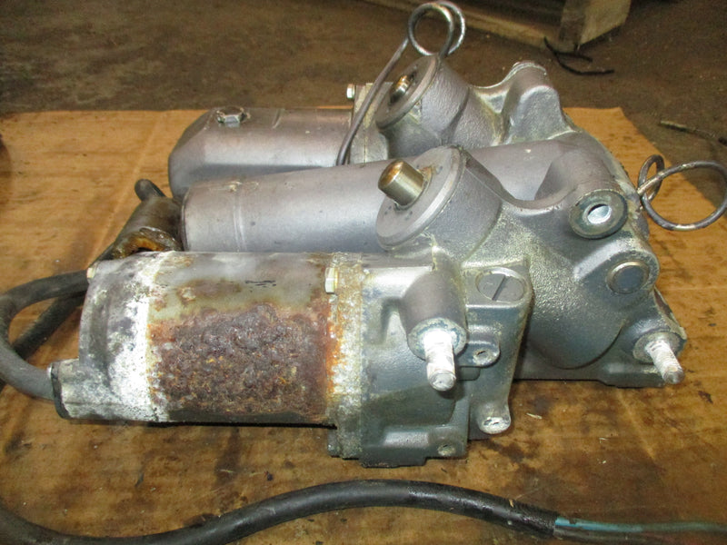 Nissan 140hp 2 stroke outboard tilt trim unit