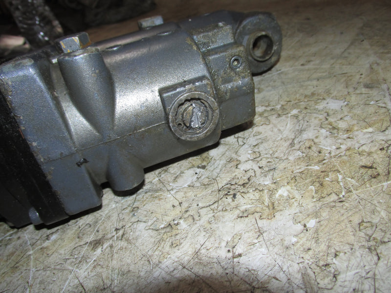 Yamaha 90hp 4 Stroke Outboard Tilt Trim Unit (6D8-00) (Parts Only)