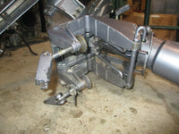 Load image into Gallery viewer, Yamaha 4hp 4 stroke outboard 15" shaft mid section
