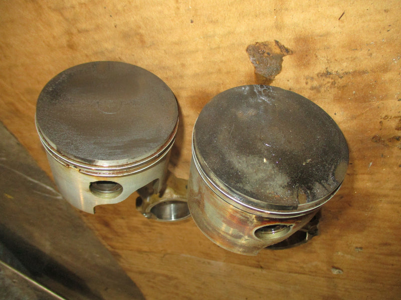 Evinrude 70hp 2 stroke outboard piston and rod set of 2