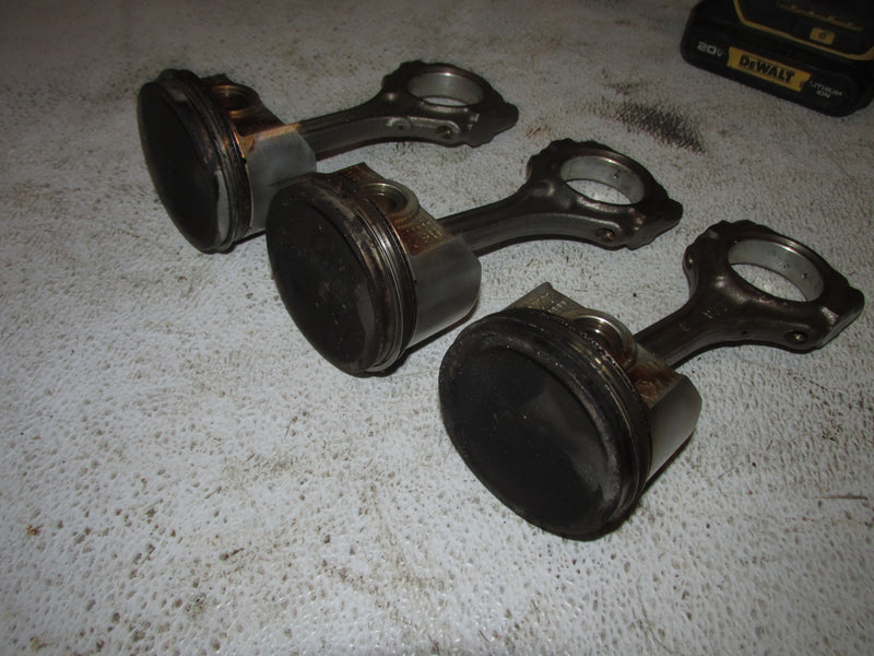Honda BF60D 60hp Outboard Piston and rod set (13101-ZZ3-010)