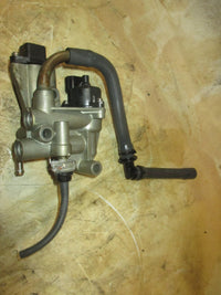 Load image into Gallery viewer, Yamaha 115hp 4 stroke outboard Throttle Body with IAC Valve (68V-13105-00-00)
