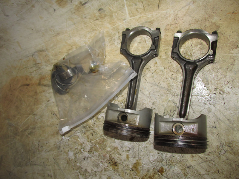Yamaha 90hp 4 Stroke Outboard Piston and Rod Set of 2 (6D8-00)