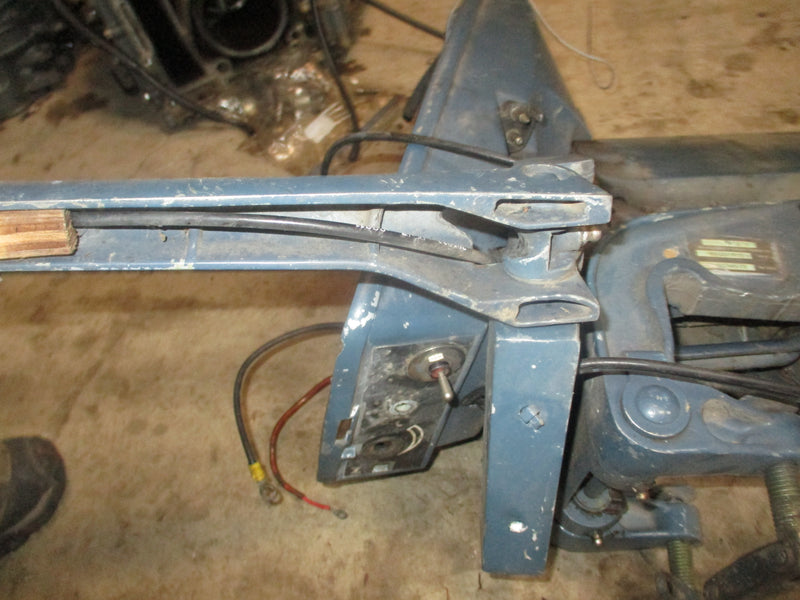 Evinrude 15hp outboard 15" mid section