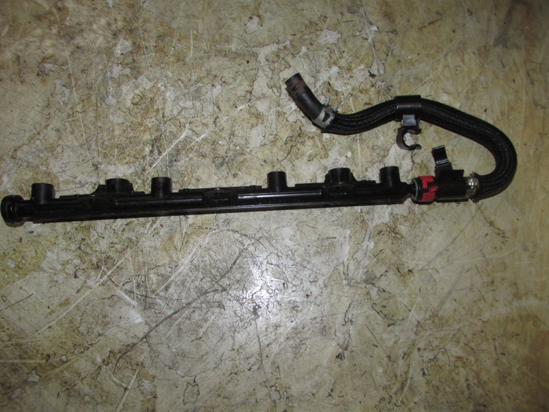 Yamaha 90hp 4 Stroke Outboard Fuel Rail (6D8-13161-00-00)