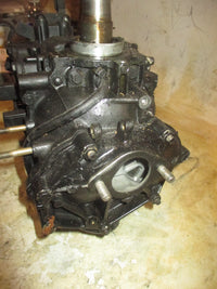 Load image into Gallery viewer, Evinrude 30hp 2 Stroke Outboard Crankcase Powerhead
