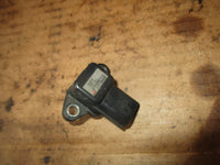 Load image into Gallery viewer, Suzuki DF90 outboard map sensor (18590-72F21)
