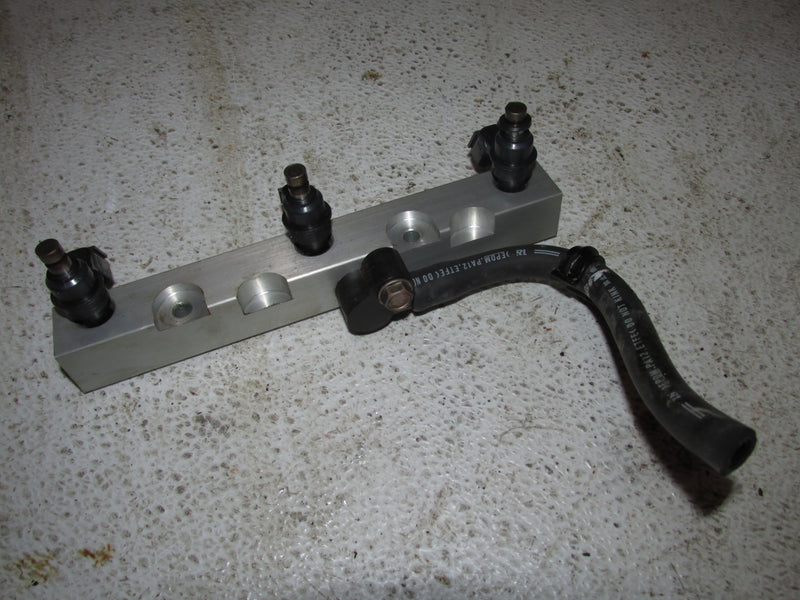 Honda BF60D 60hp Outboard Fuel rail/injector set (16450-ZZ3-003)