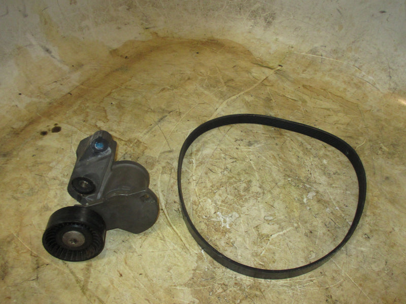 Mercury Verado 200hp outboard Drive Belt and Belt Tensioner (885349T05)