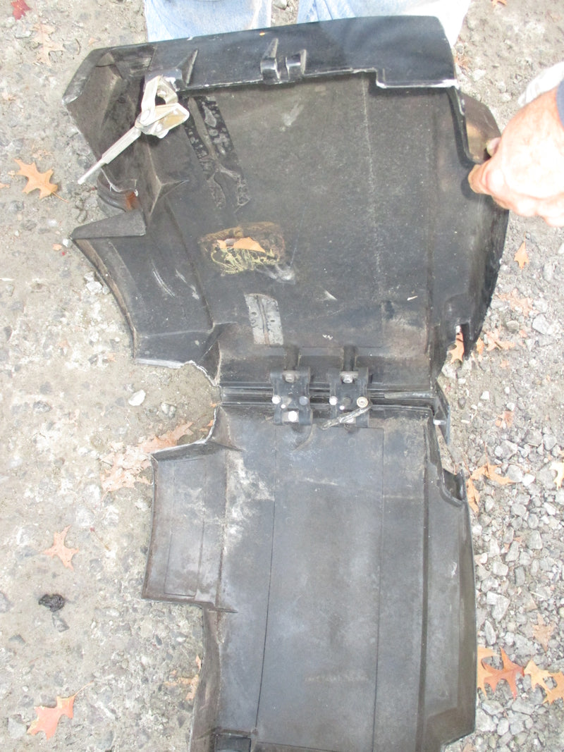 Mercury 60hp 2 stroke outboard clam shell cowling #11