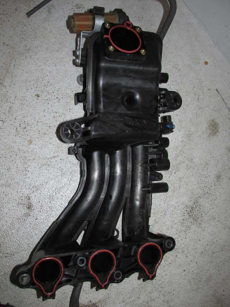 Honda BF60D 60hp Outboard Intake manifold (17110-ZZ3-003)