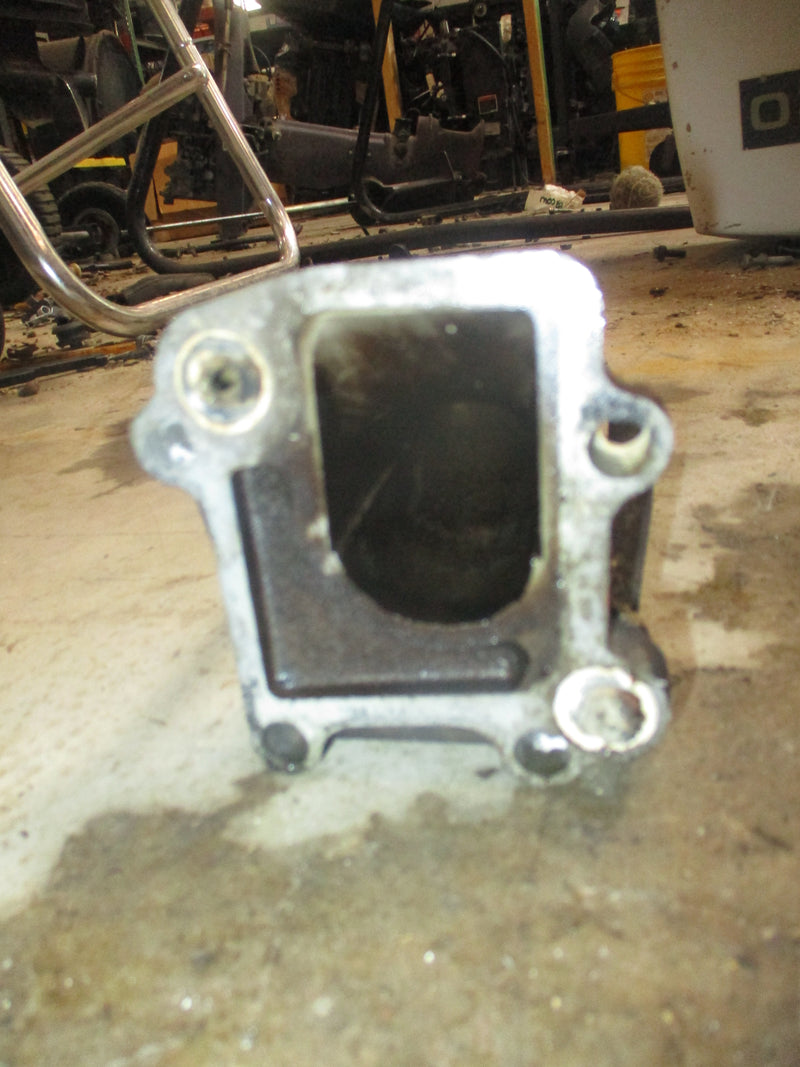 Evinrude 15hp outboard exhaust manifold (330440)