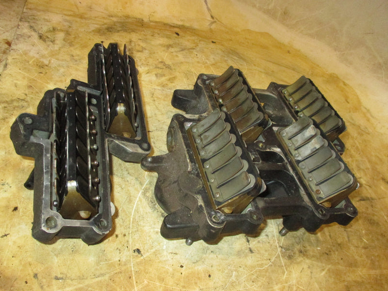 Evinrude 225hp 2 stroke outboard intake manifold and reeds (332264) (332243-1)