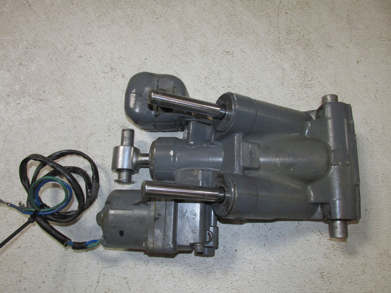 Honda BF130A 130hp 4 Stroke Outboard Tilt trim unit (56000-ZW1-708)