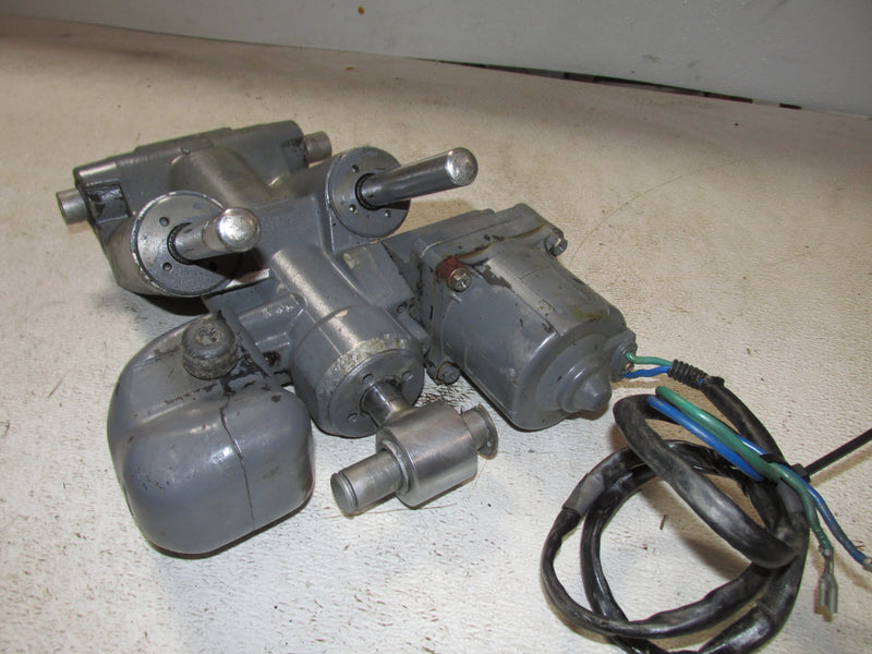 Honda BF130A 130hp 4 Stroke Outboard Tilt trim unit (56000-ZW1-708)