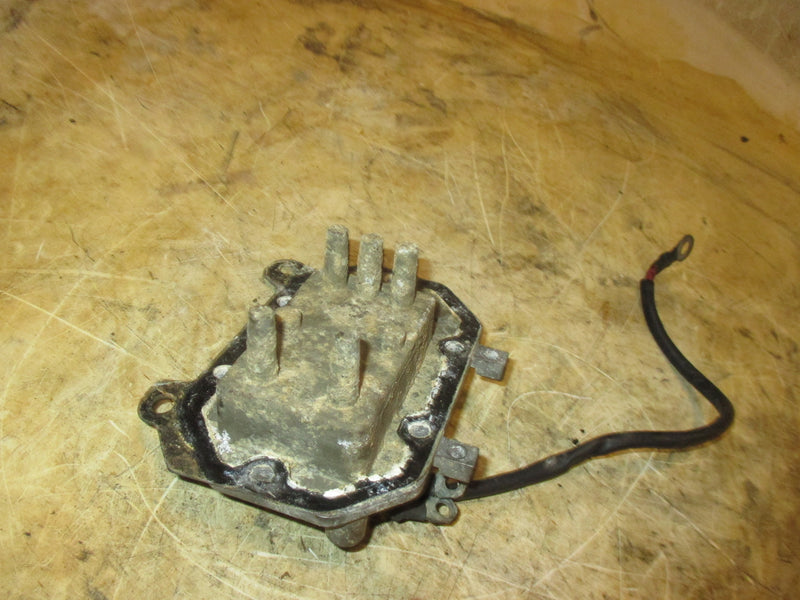 Evinrude 225hp 2 stroke outboard rectifier regulator (586272)