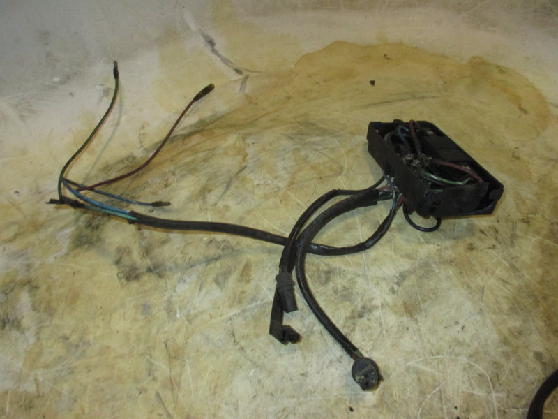 Evinrude 225hp 2 stroke outboard junction box (583107)