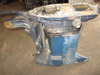 Load image into Gallery viewer, Evinrude 225hp 2 stroke outboard 20" midsection
