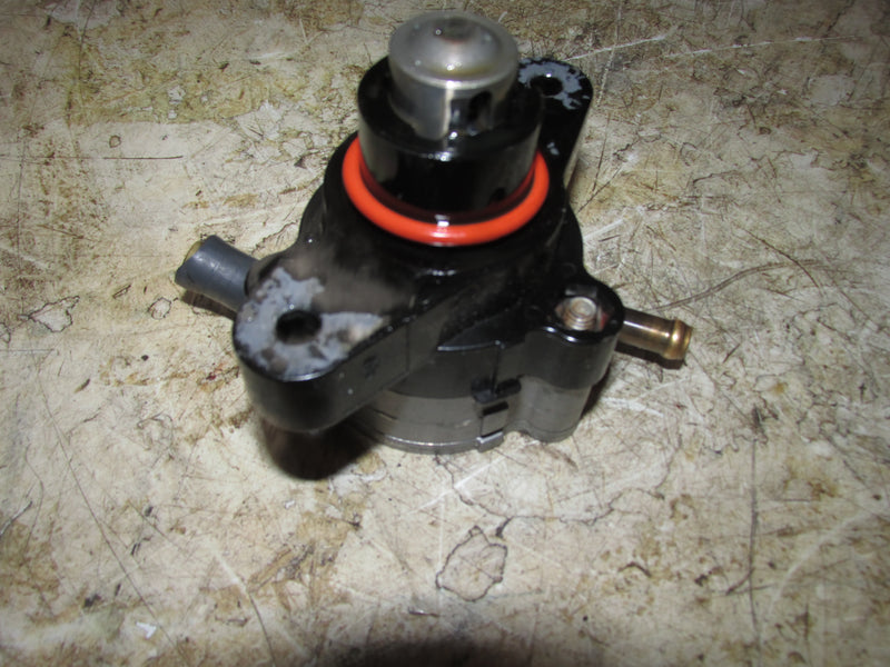 Yamaha 90hp 4 Stroke Outboard Fuel Pump (6D8-24410-00-00)