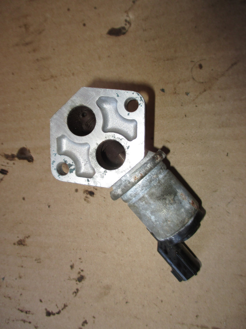 Suzuki DF90 outboard IAC valve (18137-77E00)