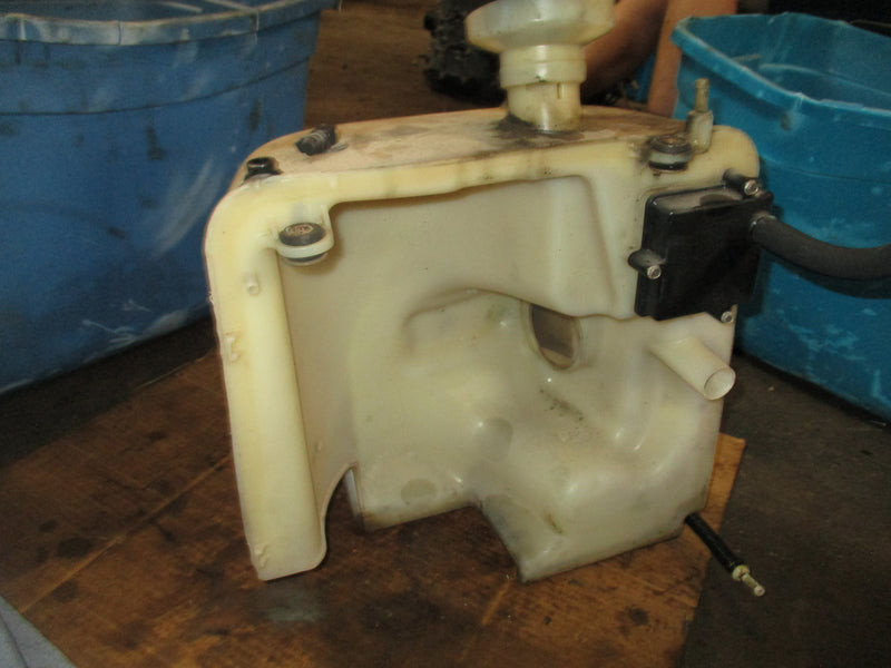 Mercury 115hp Optimax outboard oil tank w/ pump (879844T04)