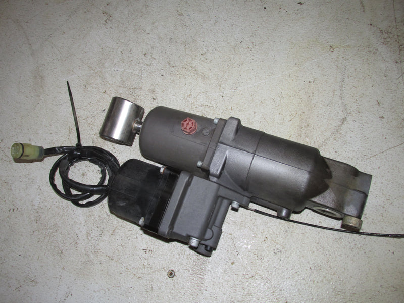 Suzuki DF115 115hp Outboard Tilt Trim Unit (48400-90J00)