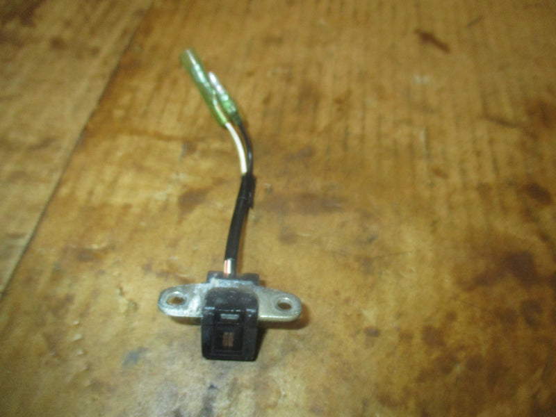 Yamaha 25hp 4 stroke outboard pulsor coil (6AH-85580-00-00)