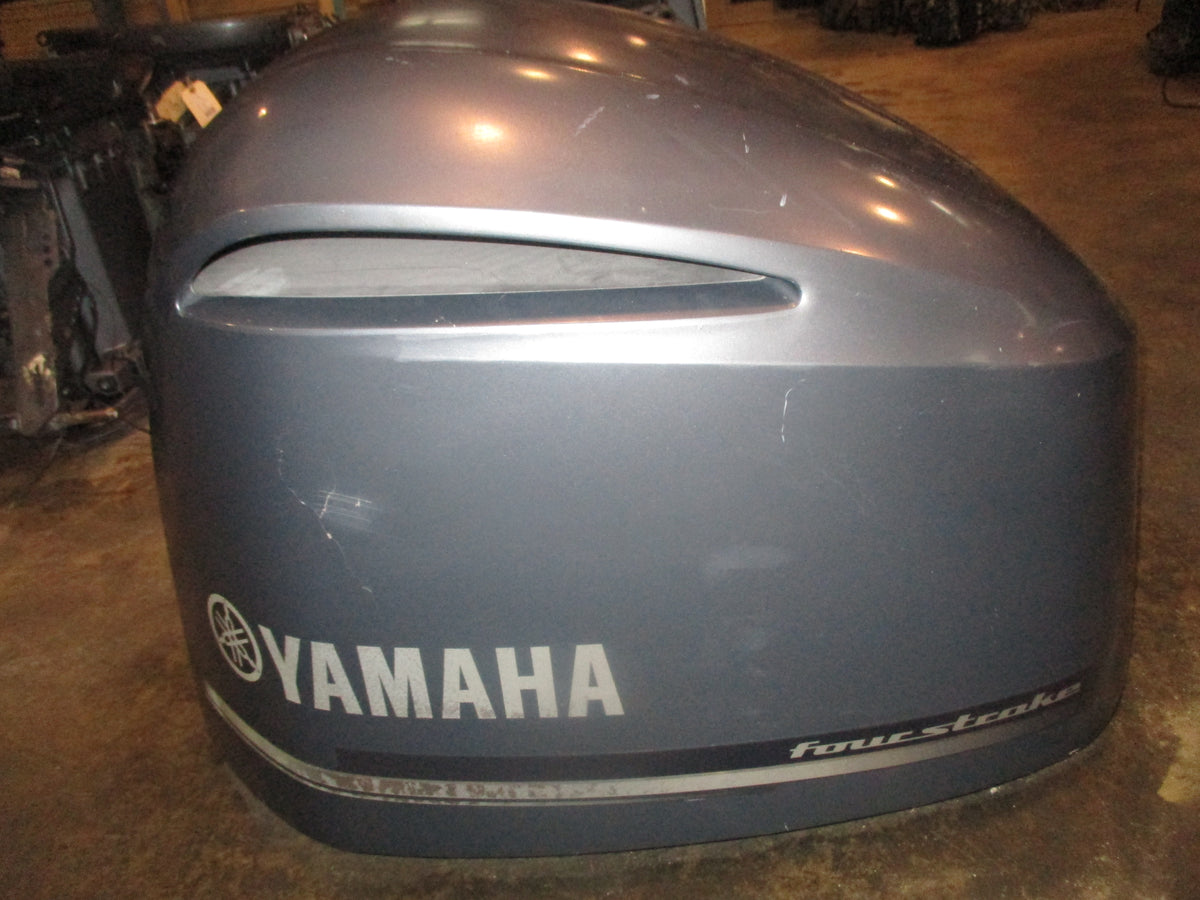 Yamaha 250hp 4.2L 4 stroke outboard top cowling