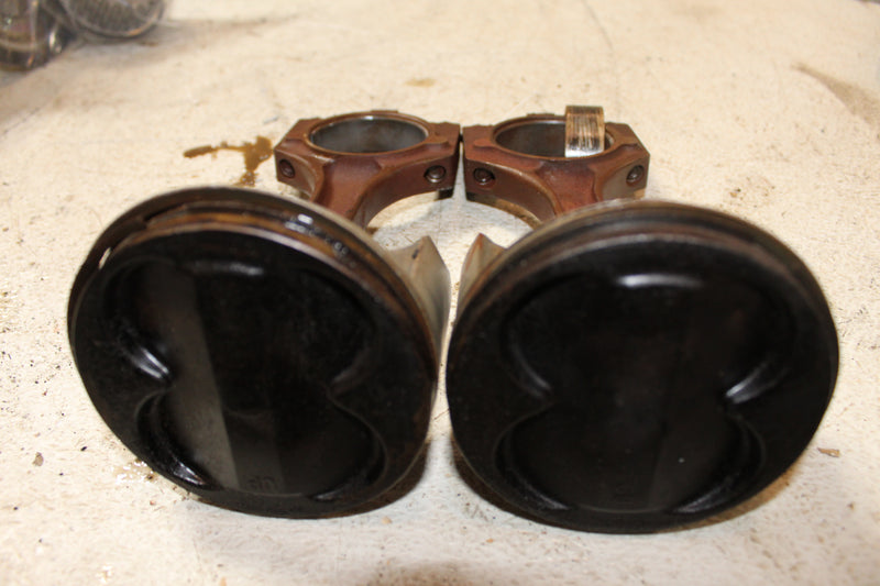 Yamaha 225HP 4 Stroke Outboard Piston & Rod Set of 2 (69J-11631-00)