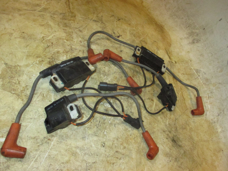 Evinrude Ficht 135hp 2 Stroke outboard Ignition Coil Set (586738/586743)