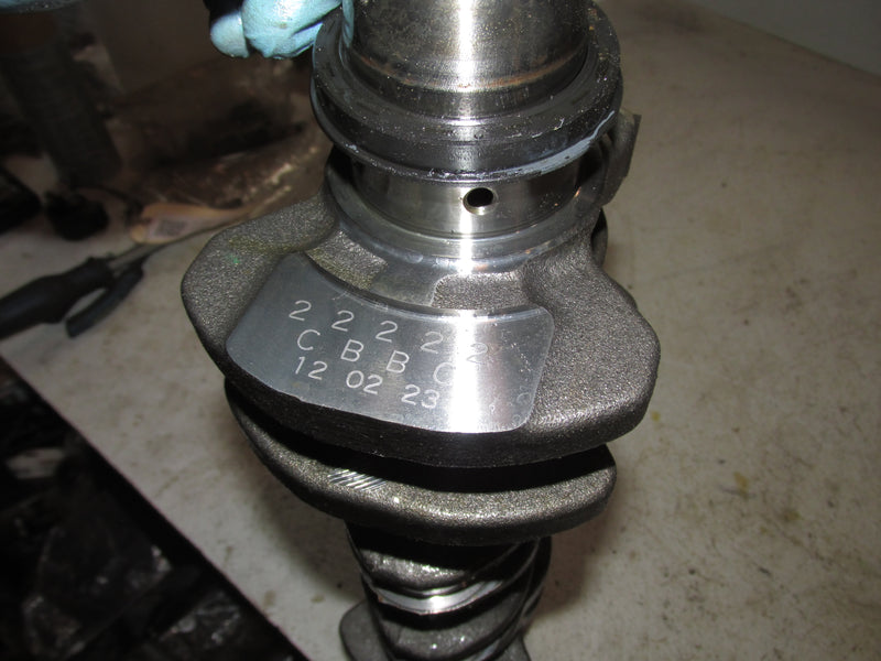 Suzuki DF115 115hp Outboard Crankshaft (12220-92J00)