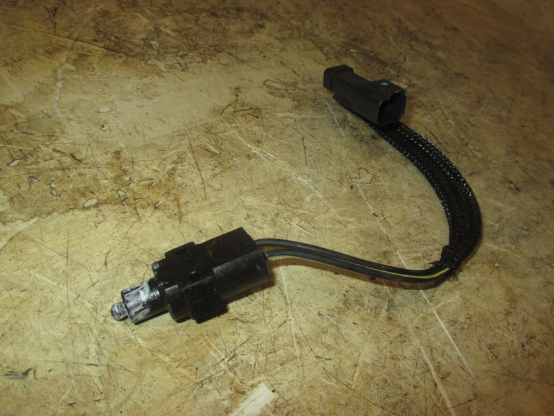 Evinrude Ficht 135hp 2 Stroke outboard Shift Interrupt Switch (586130)