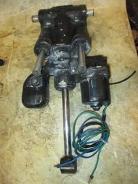 Load image into Gallery viewer, Evinrude Ficht 135hp 2 Stroke outboard Tilt Trim Unit
