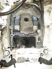 Load image into Gallery viewer, Johnson 115hp 2 stroke outboard 20 inch shaft midsection
