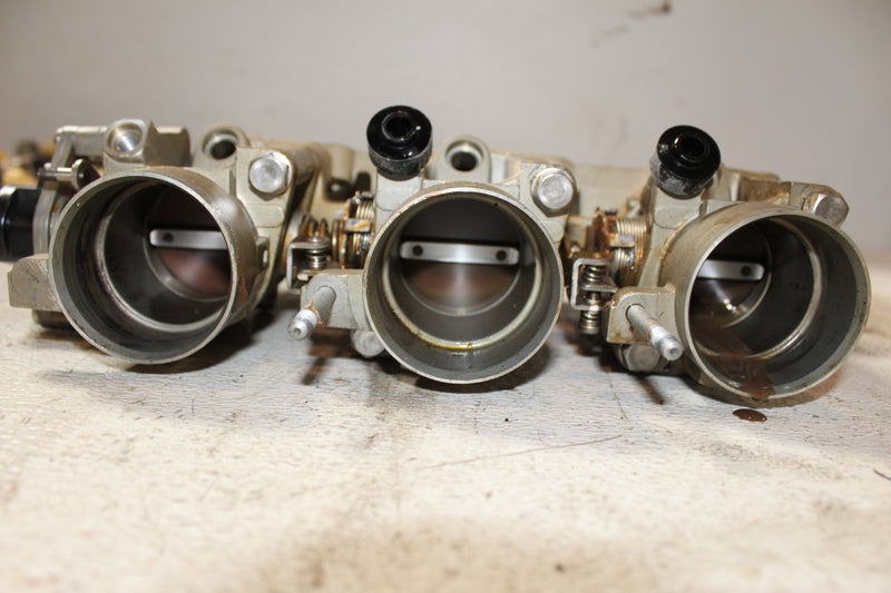 Yamaha 225HP 4 Stroke Outboard Starboard Intake/Throttle Body