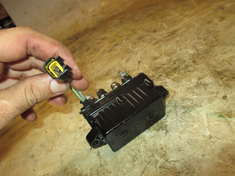 Yamaha 200hp 4 stroke 4 Cyl outboard TRIM & TILT RELAY 63P-81950-00
