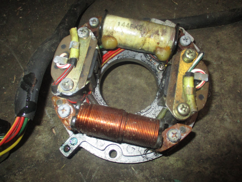 Suzuki DT15 outboard stator/ timer base