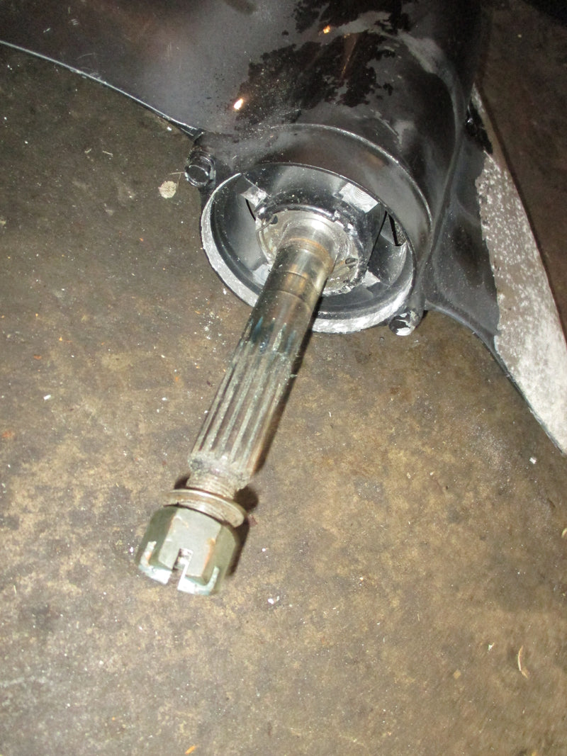 Suzuki DF90 4 stroke outboard 20 inch shaft lower unit