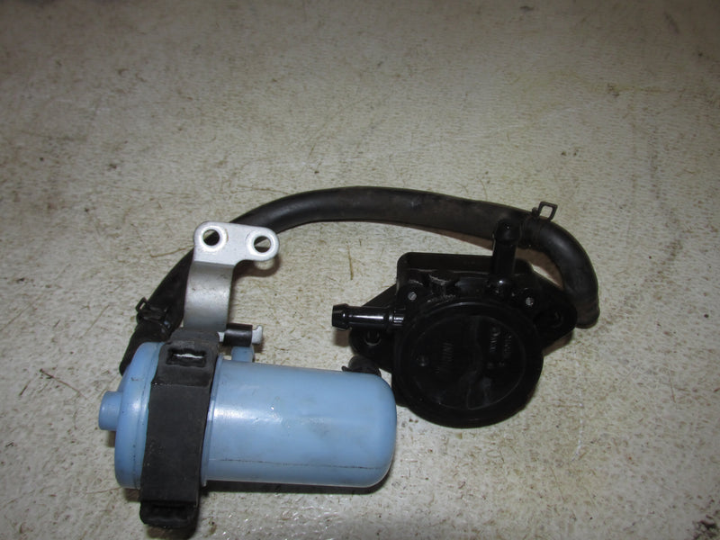 Suzuki DF115 115hp Outboard Fuel Pump and Filter (15100-90J1V)