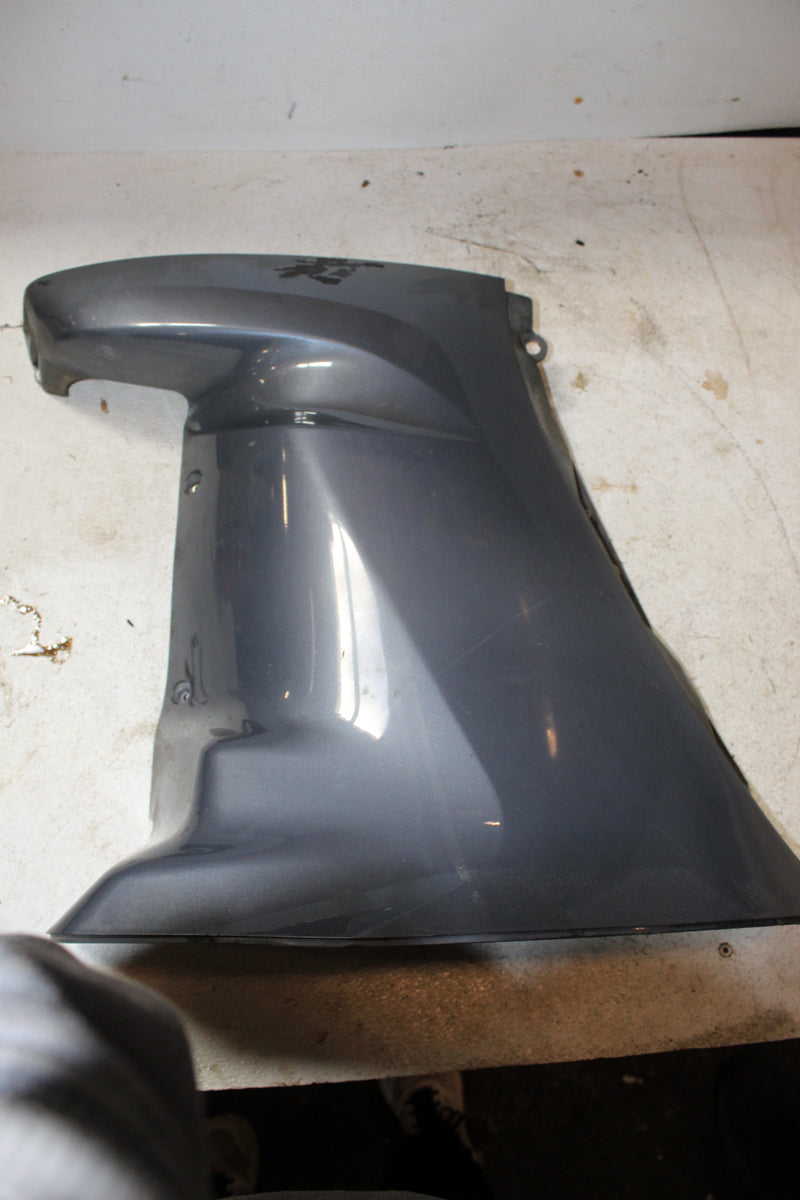 Yamaha 350hp 4 Stroke Outboard Starboard Midsection Cover