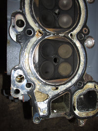 Load image into Gallery viewer, Yamaha 225hp 4 Stroke Outboard Starboard Cylinder Head (69J-01)
