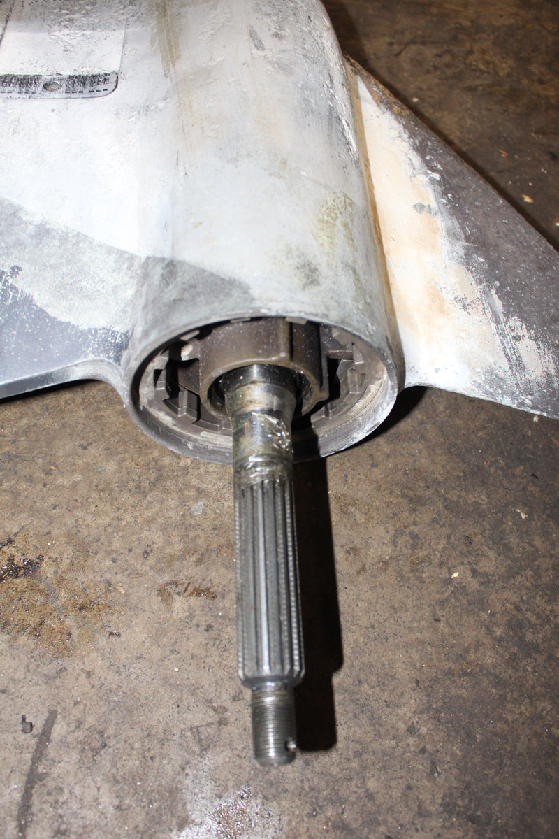 Yamaha 350hp 4 Stroke Outboard 30" Shaft Standard Rotation Lower Unit